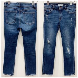 DL1961 Mara Instasculpt Straight Ankle Jeands in Strive Distressed Size 26